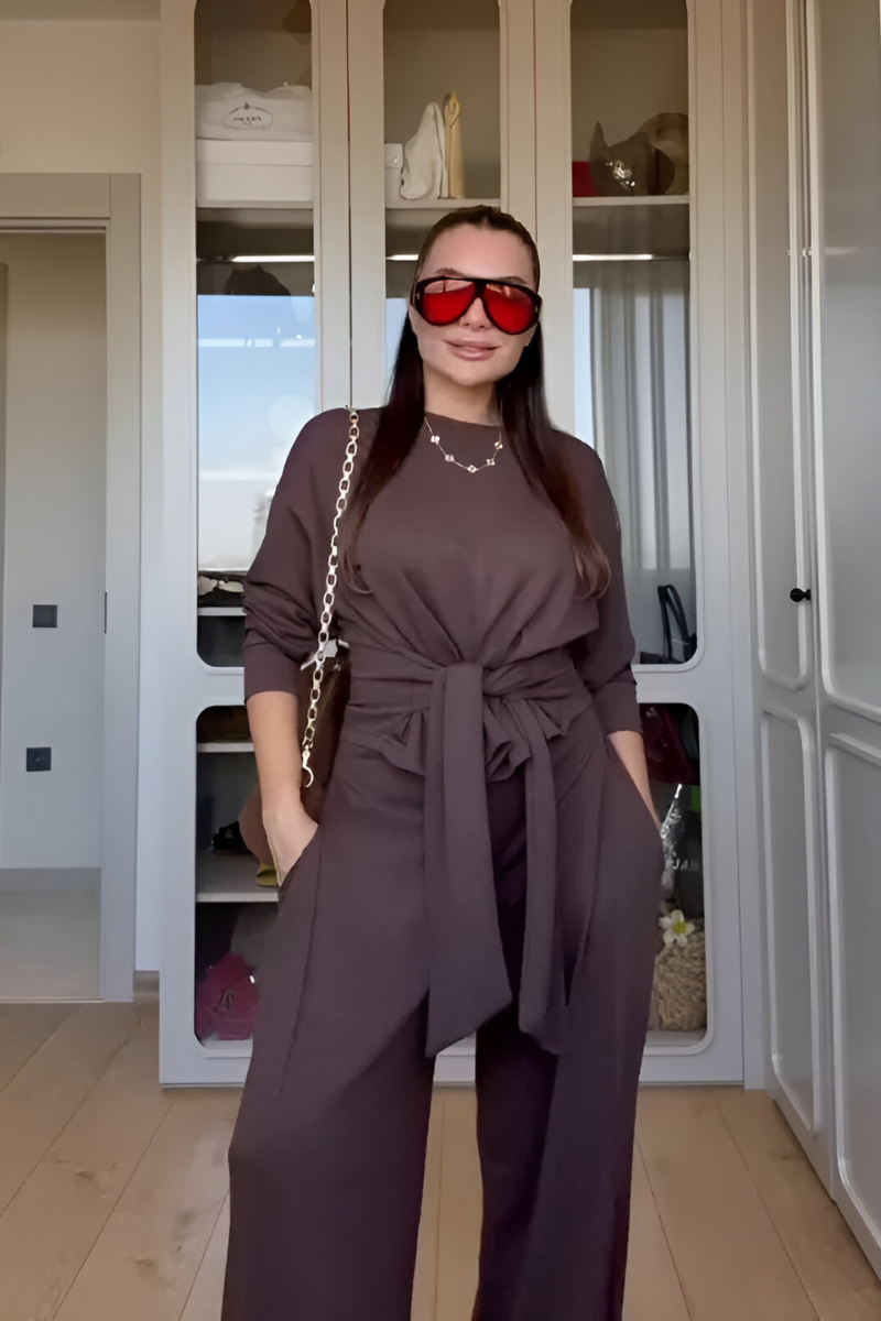 Arvia™ | Elegancki zestaw wypoczynkowy z detalem w postaci kokardy