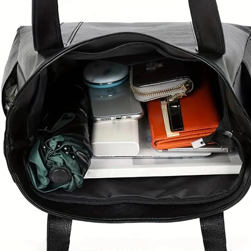 Ponadczasowa Elegancja Marthy | Klasyczna Torba z Wegetariańskiej Skóry