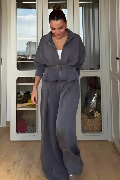 Lavi™ | Nowoczesny dopasowany dwuczęściowy zestaw