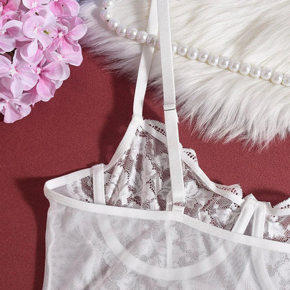 Nova™ | Elegancka nocna koszula z kwiatowym wzorem