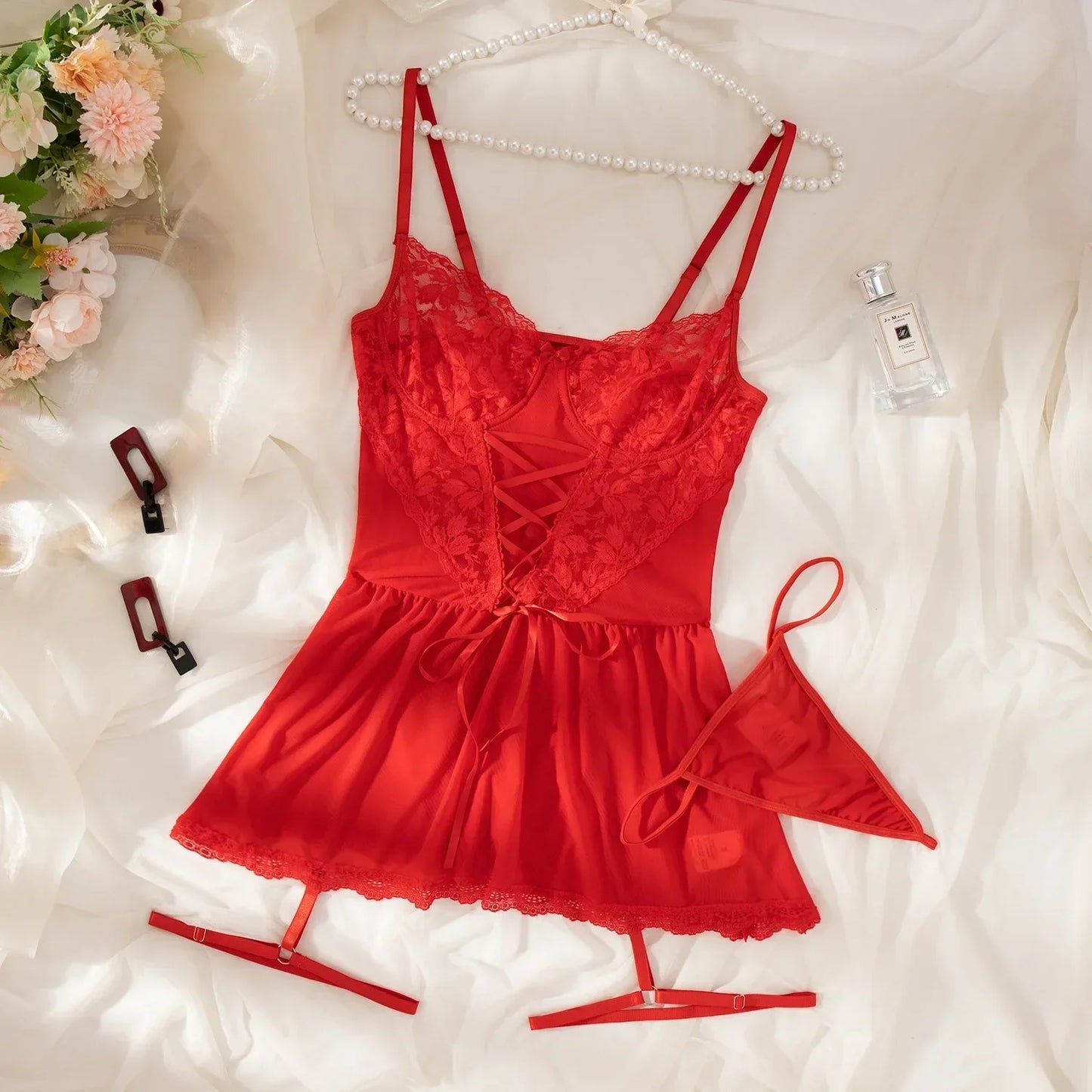 Nova™ | Elegancka nocna koszula z kwiatowym wzorem